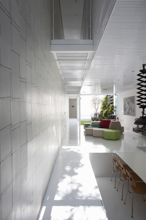 豪华别墅 现代风格巴西圣保罗Casa 4×30住宅设计欣赏-25