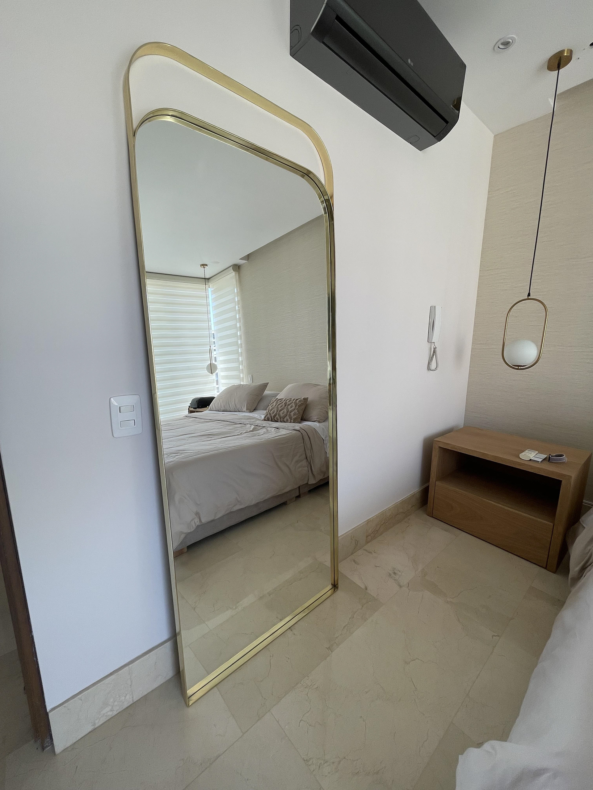 Carmina - Mirror Design-104