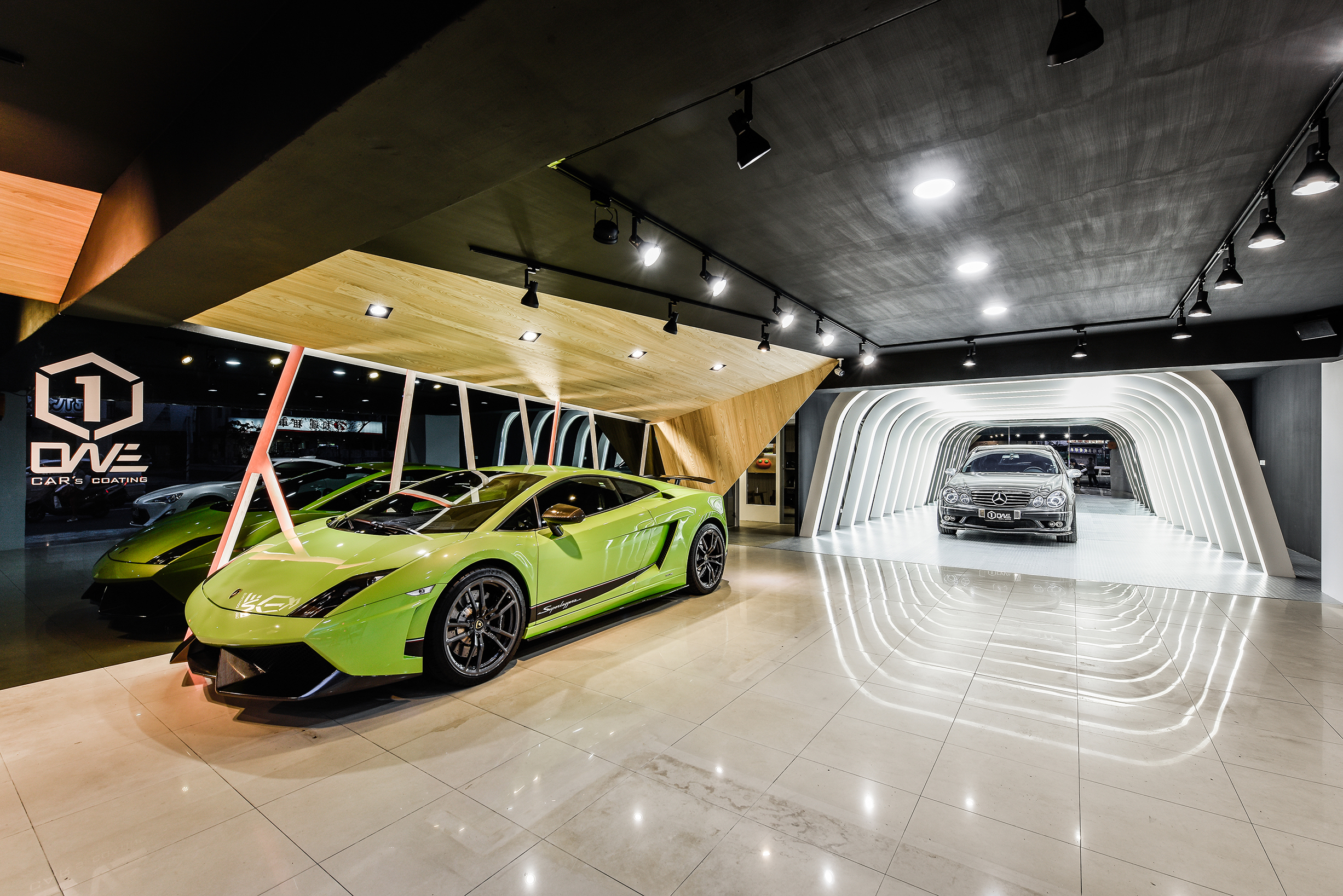 颠覆传统的汽车展厅设计-8