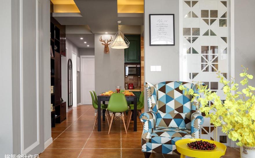 瓦雀空间设计 | 色彩碰撞与功能融合的复古风家居-6