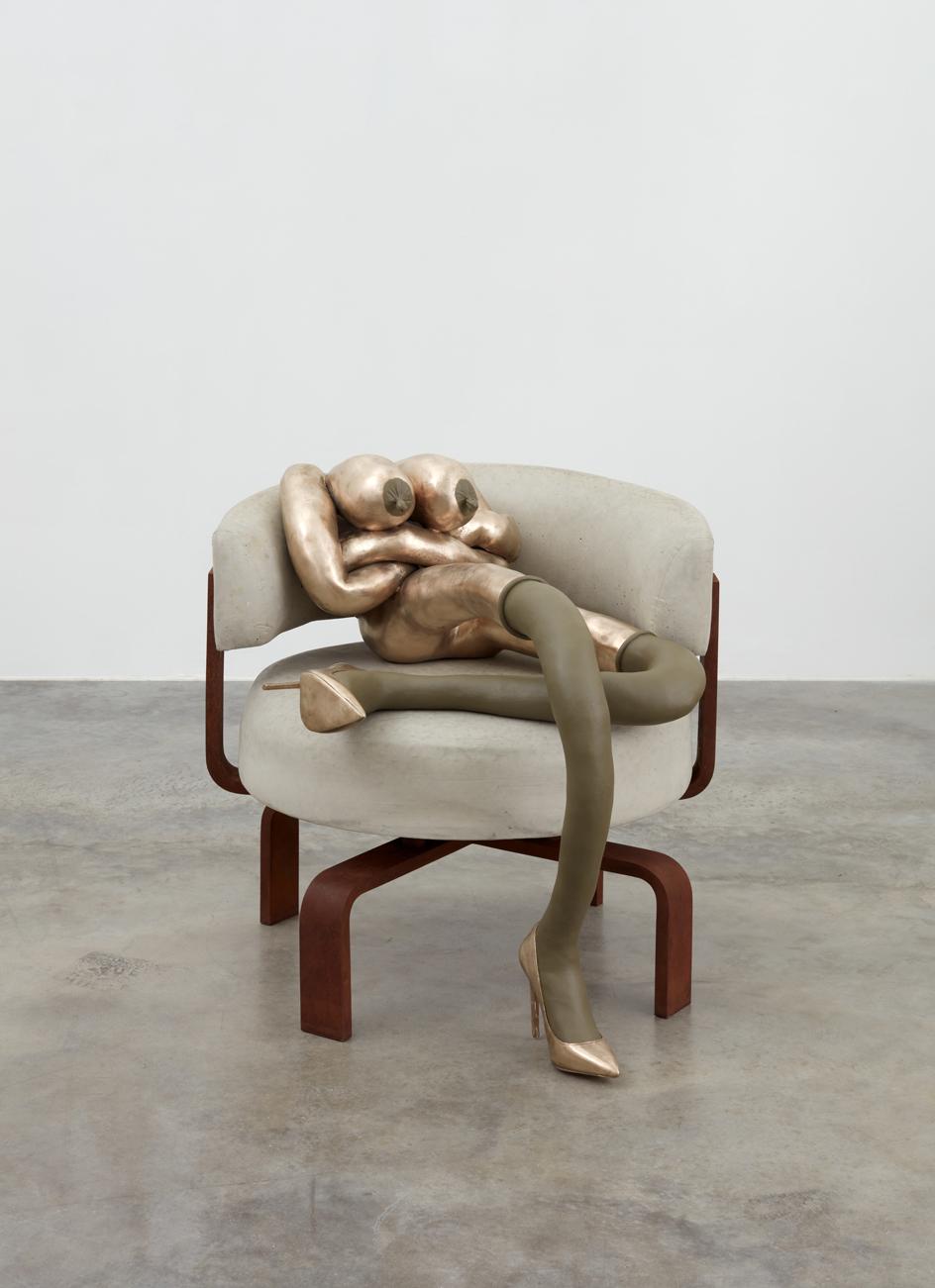 迷幻之椅 | Sarah Lucas 全新雕塑作品解读-11