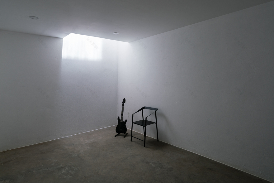 ZAKK ANDS HOUSE SAWADEESIGN-40