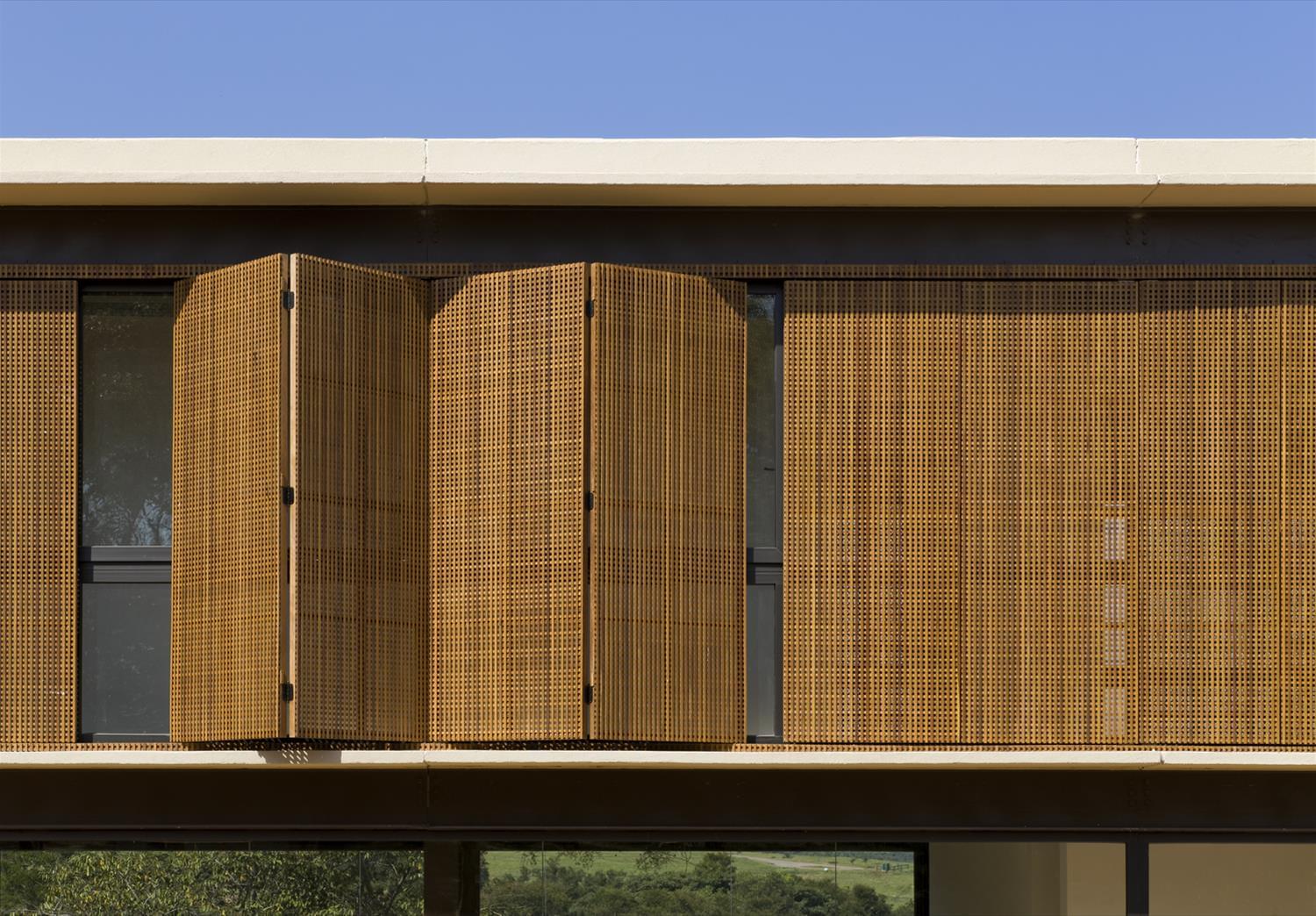 巴西 Residência da Mata 住宅 | 巧妙利用地形的现代设计-6