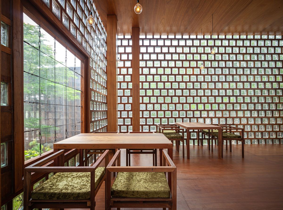 泰国妇女餐厅-40