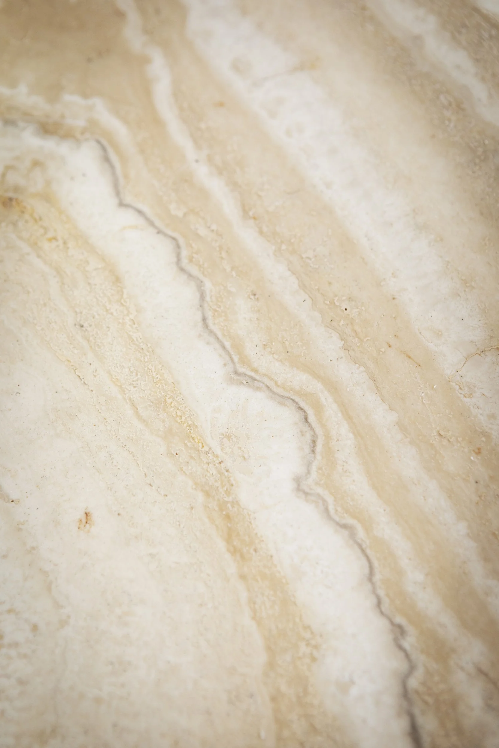 由于big· · Nina+Co表述不清晰，big和Nina+Co之间的· ·表意不明，难以准确理解原文意图和语境，无法给出准确翻译 丨Nina（推测）-19