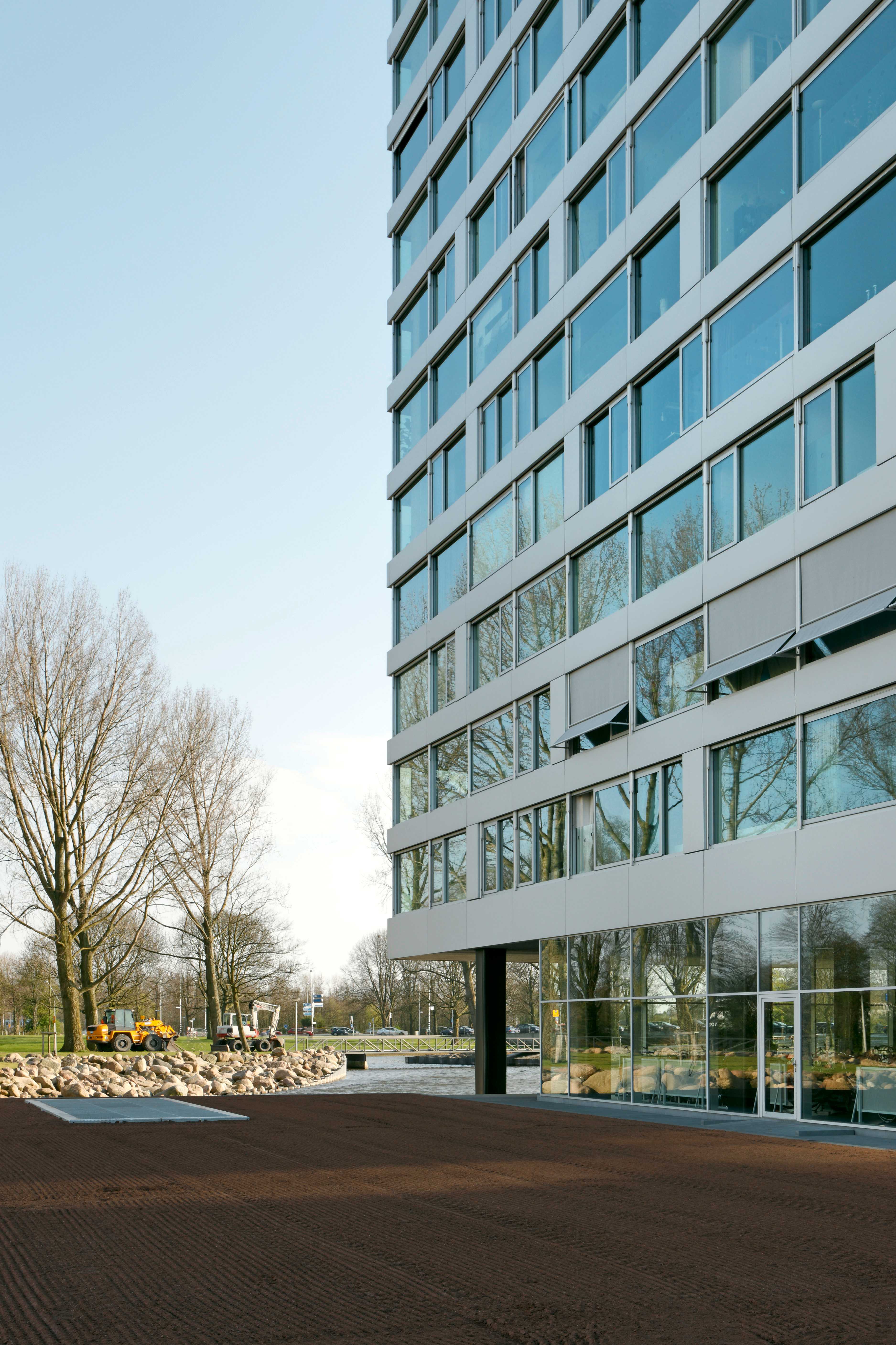 阿姆斯特丹绿意盎然的四塔公寓-4