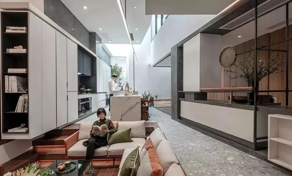 广州东塔 55 层基金总部丨中国广州-4