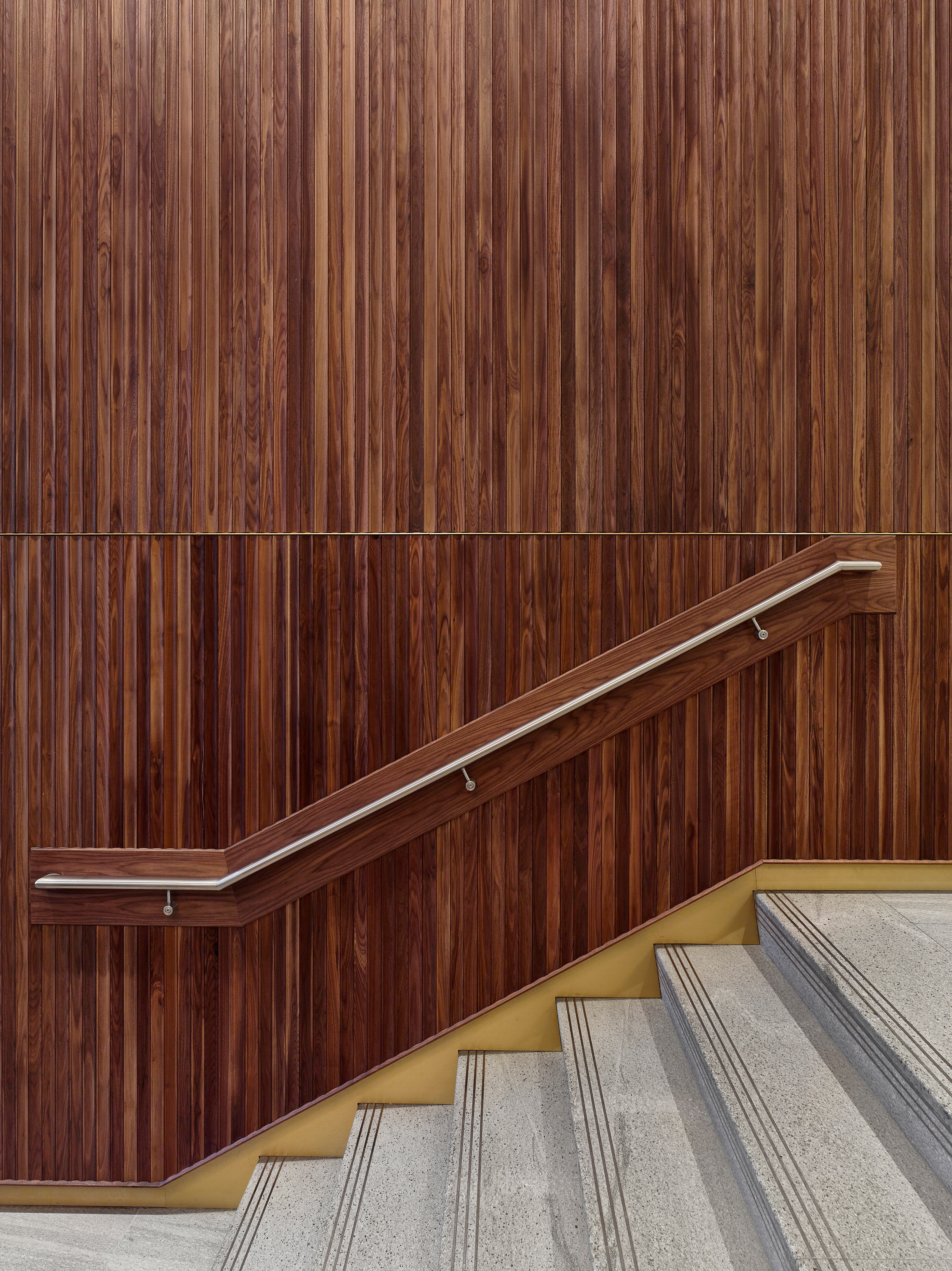 伦敦金融城 Park House 翻新 打造独特 coffered 天花板-8