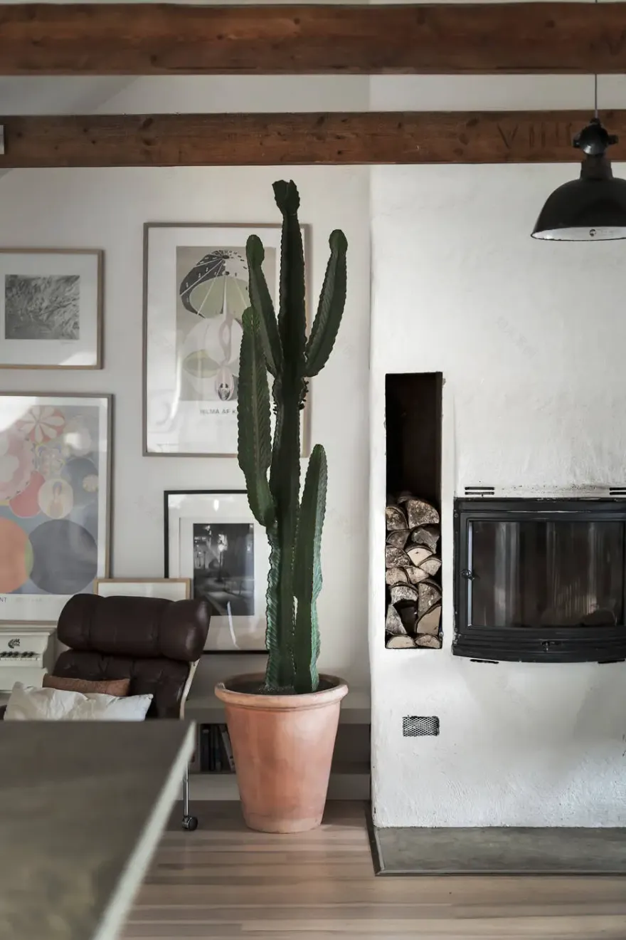 老建筑顶层阁楼的巧妙设计,空间利用与魅力细节-10