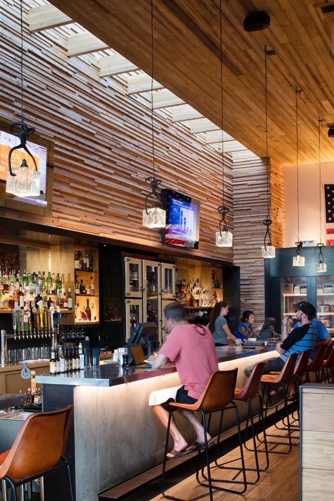 亚基马谷农业遗产的复兴 · Cowiche Canyon Kitchen and Icehouse Bar-60