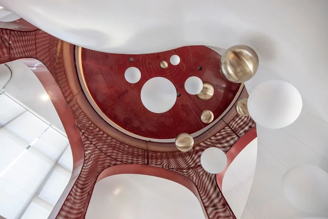 济南中骏天誉售楼处 | 现代复古风格演绎历史与未来对话-15