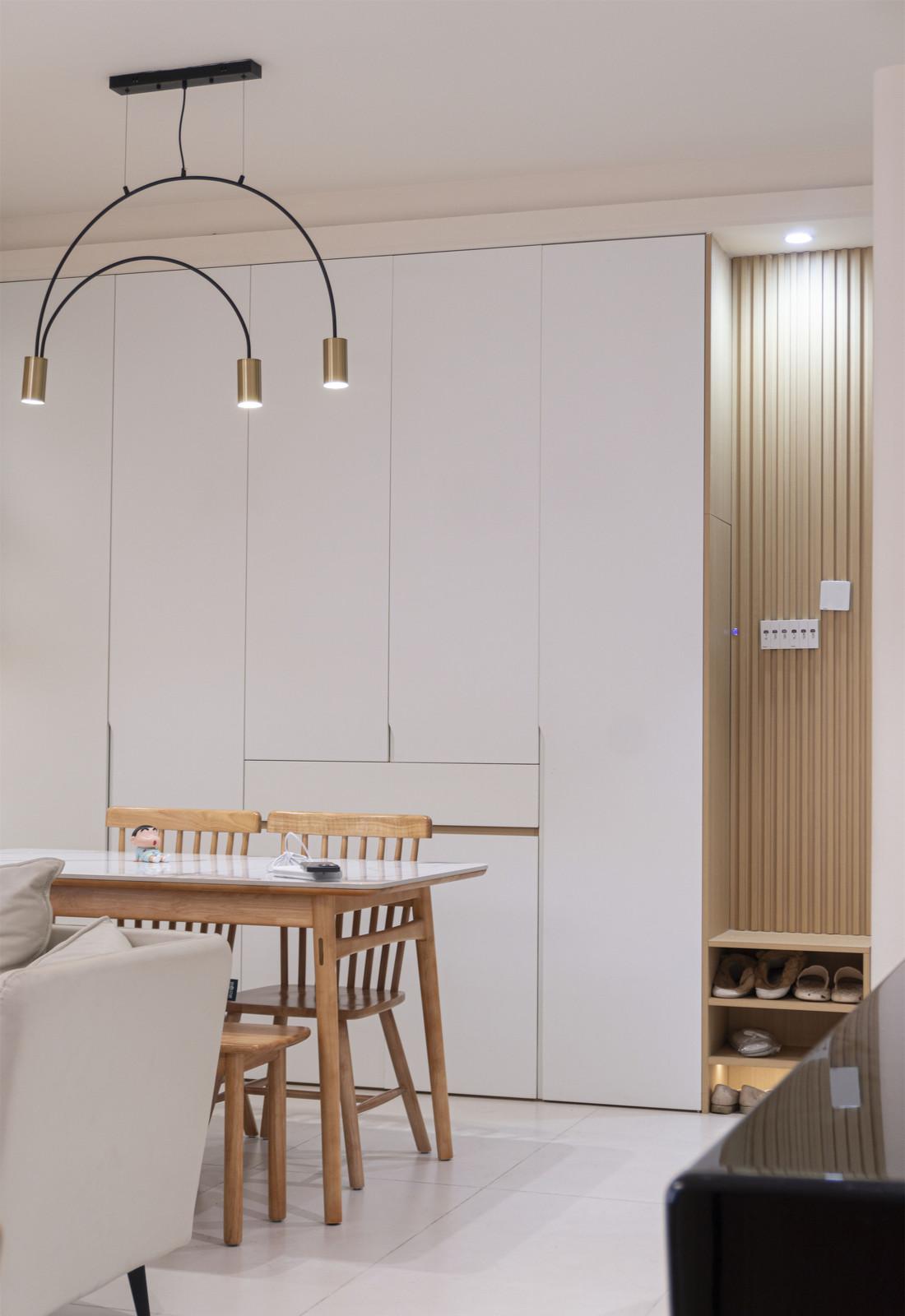 94㎡现代原木风三居室设计-22