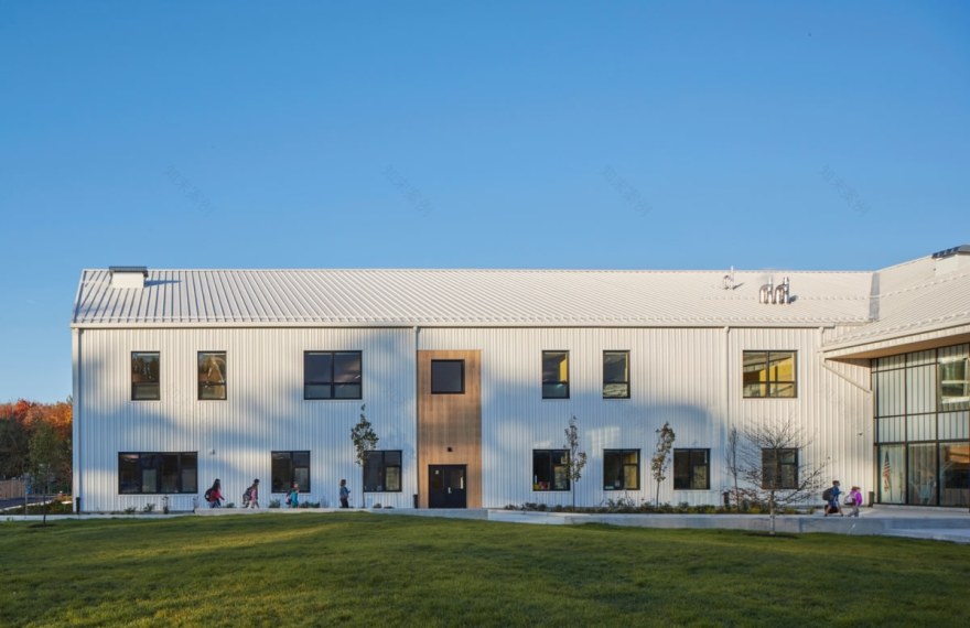 Arrowstreet 打造古典教育学府,融入自然美景-20