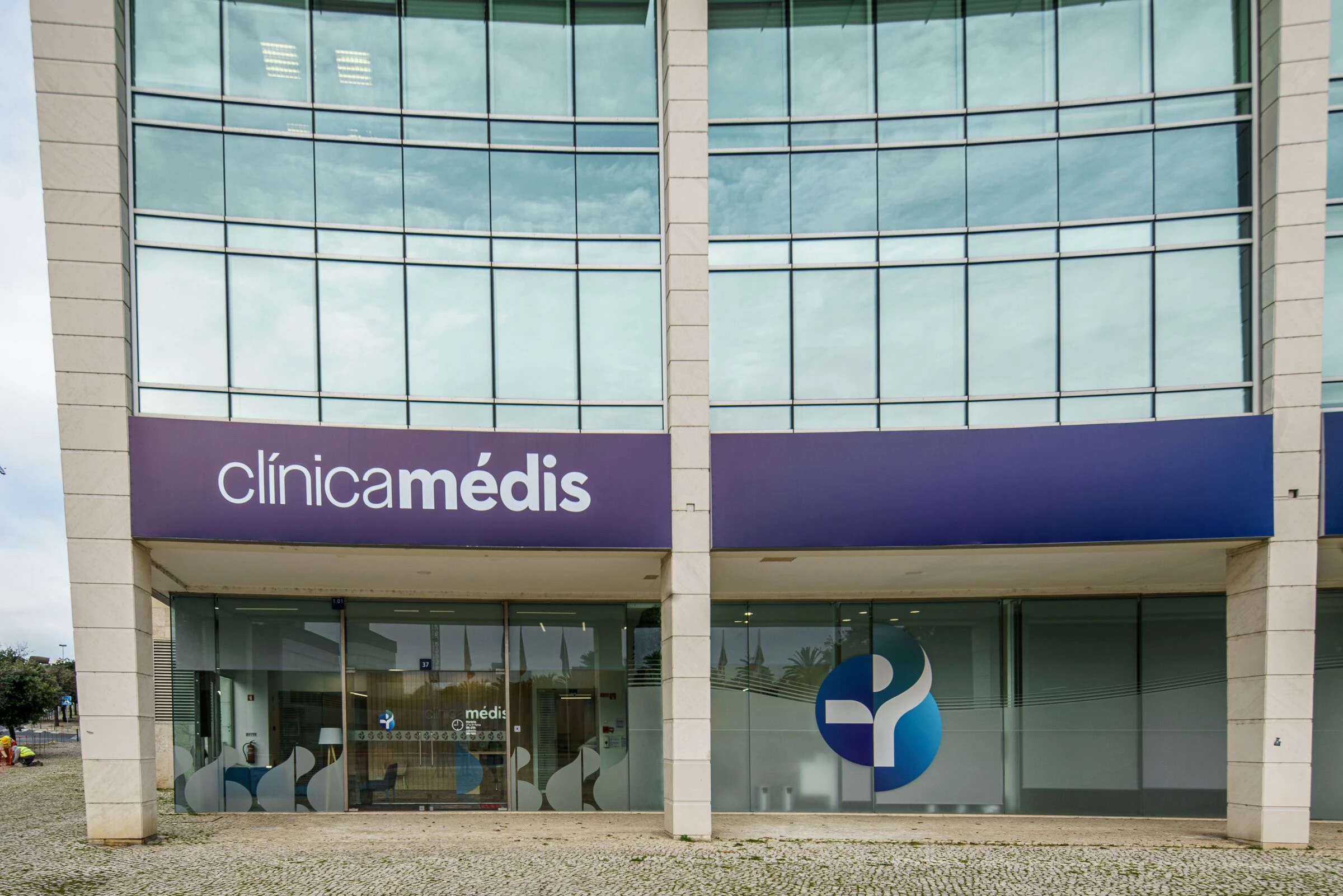  Nations 公园牙科诊所丨葡萄牙里斯本丨Sabrab Sa-16