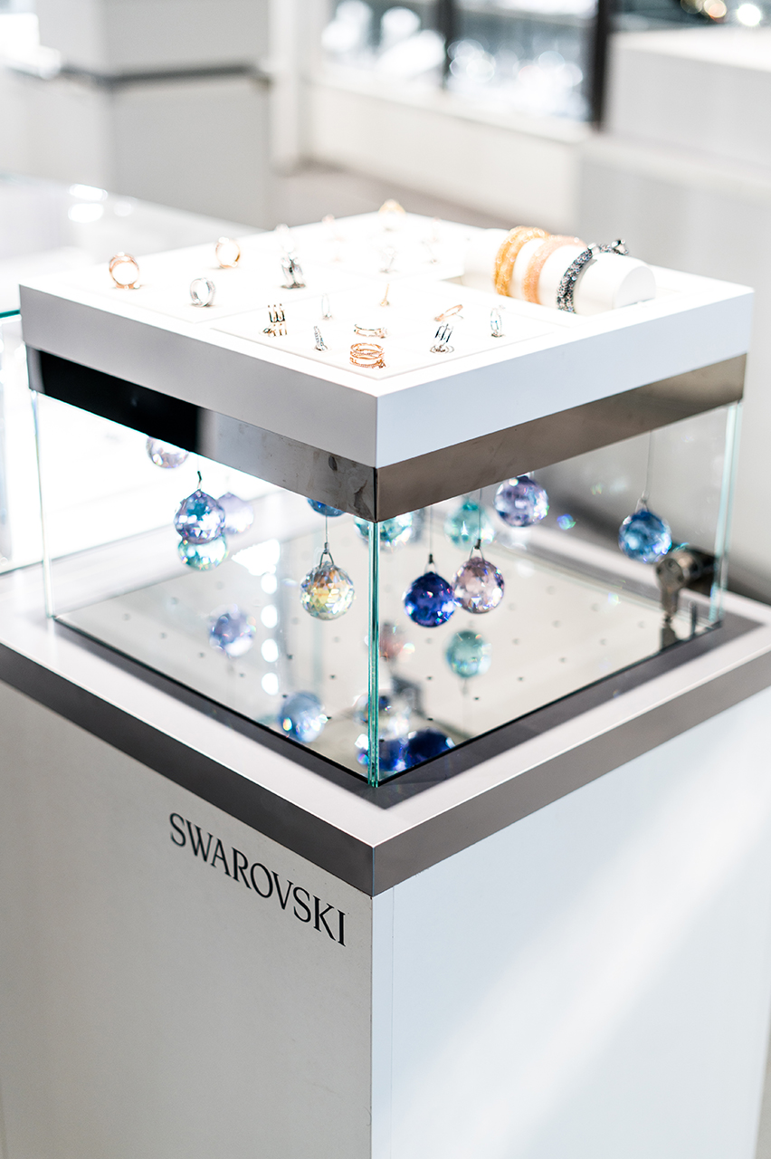 Swarovski Westfield Chermside Retail Fitout Brisbane | Unita-28