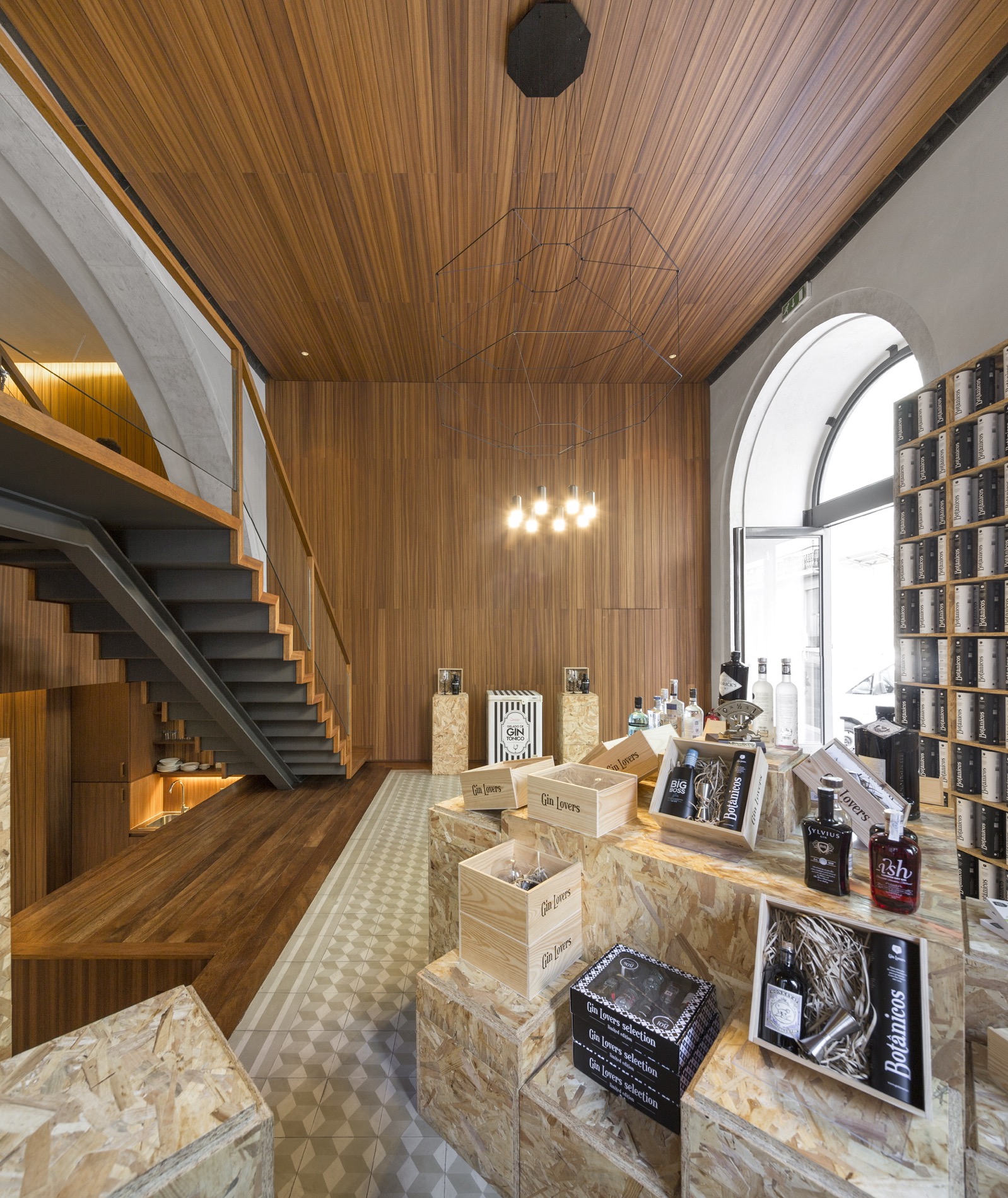 里斯本创意办公室设计 | ColectivArquitectura™打造酒店式商业空间-9