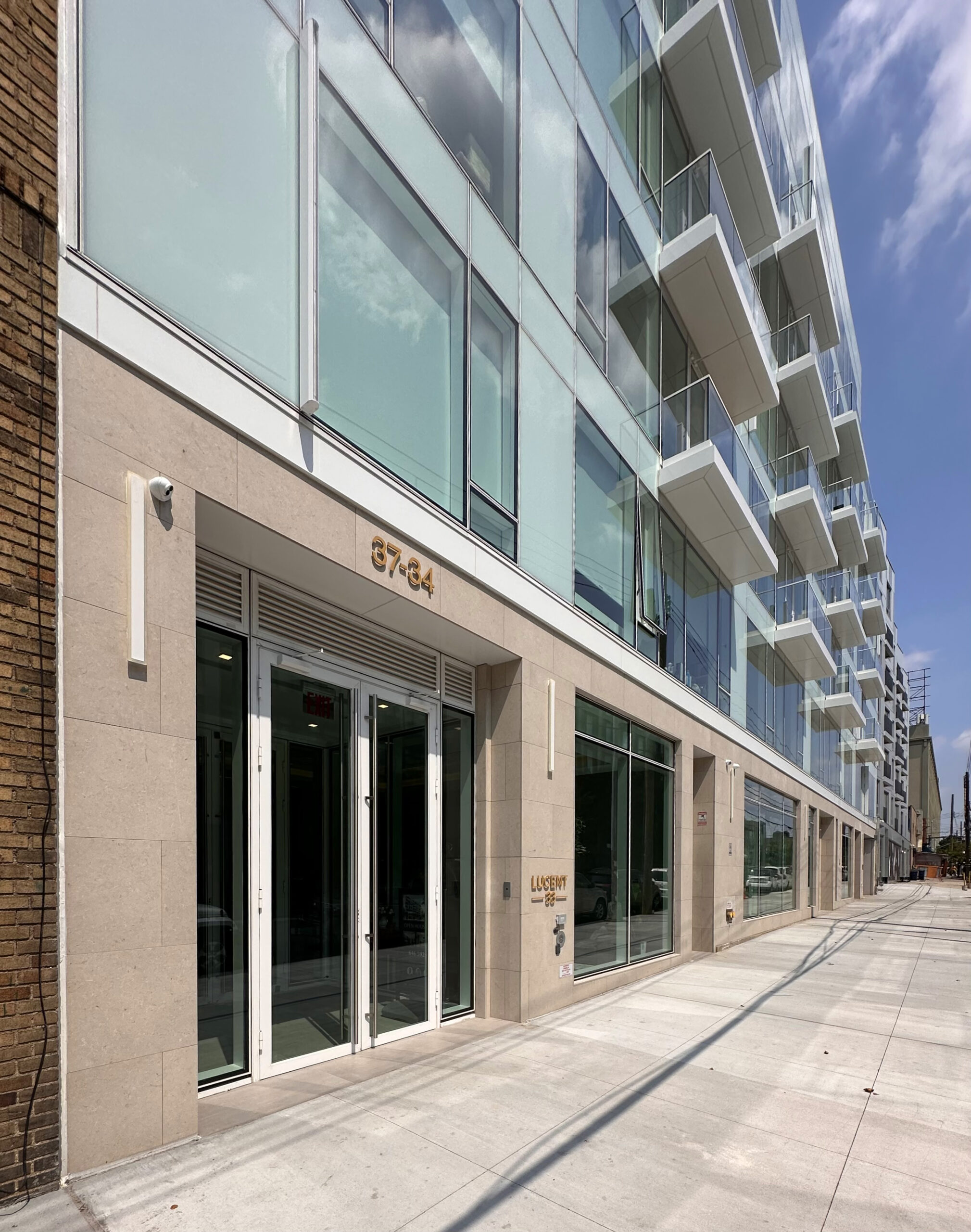 Lucent33 Finishes Construction at 37-34 33rd Street in Astoria, Queens - New York YIMBY-4