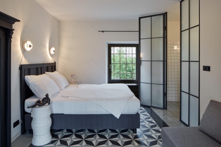 捷克某陶瓷厂改造酒店项目-40