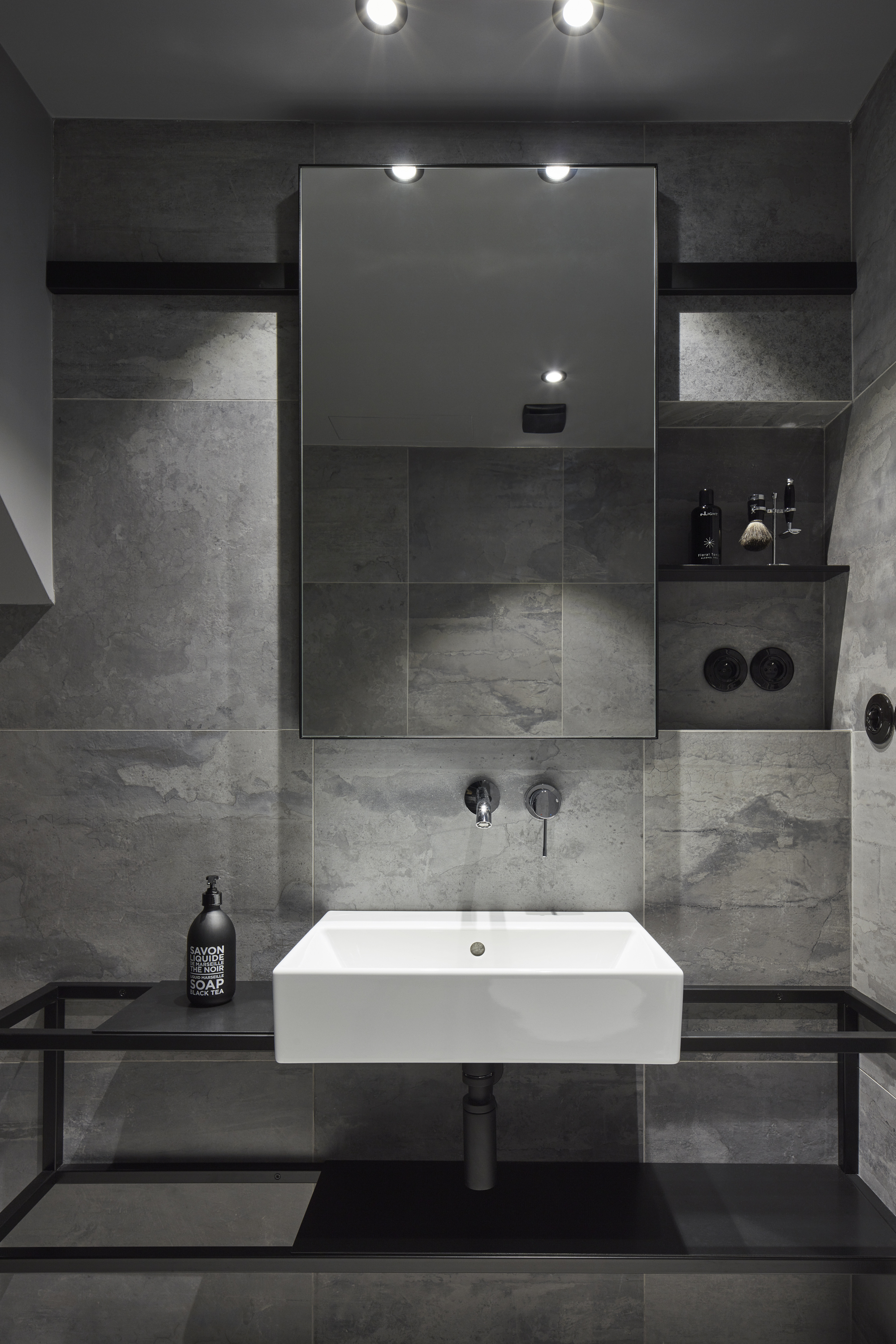 KORUNOVACNI 公寓个性化设计改造-19