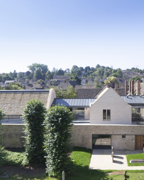 沃里克霍尔社区中心丨英国丨Acanthus Clews Architects
