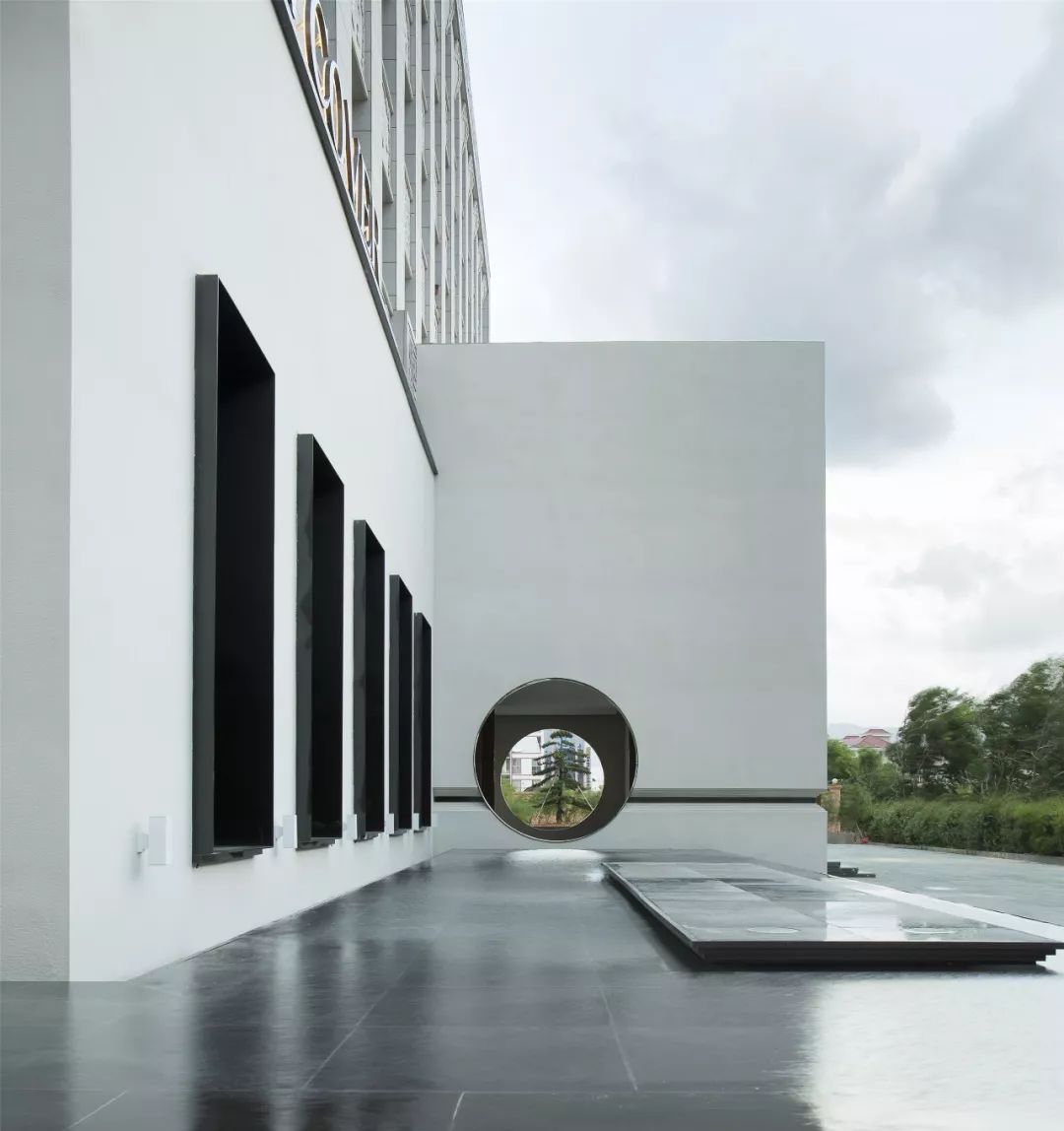 封面家居福建展厅 | 传统与现代的完美融合-5