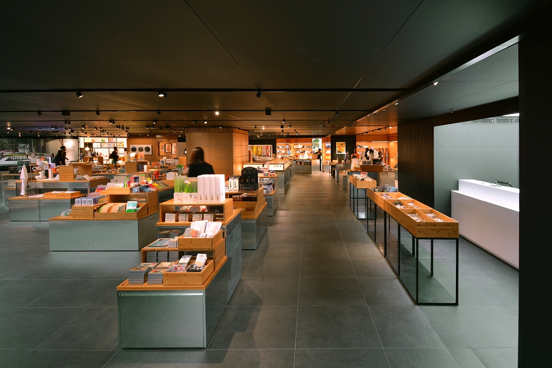 2019 - MoMA Design Store — EDGE DESIGN INSTITUTE LTD.-8