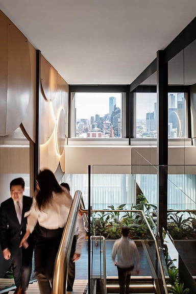 Gensler 打造多功能客户体验空间-6