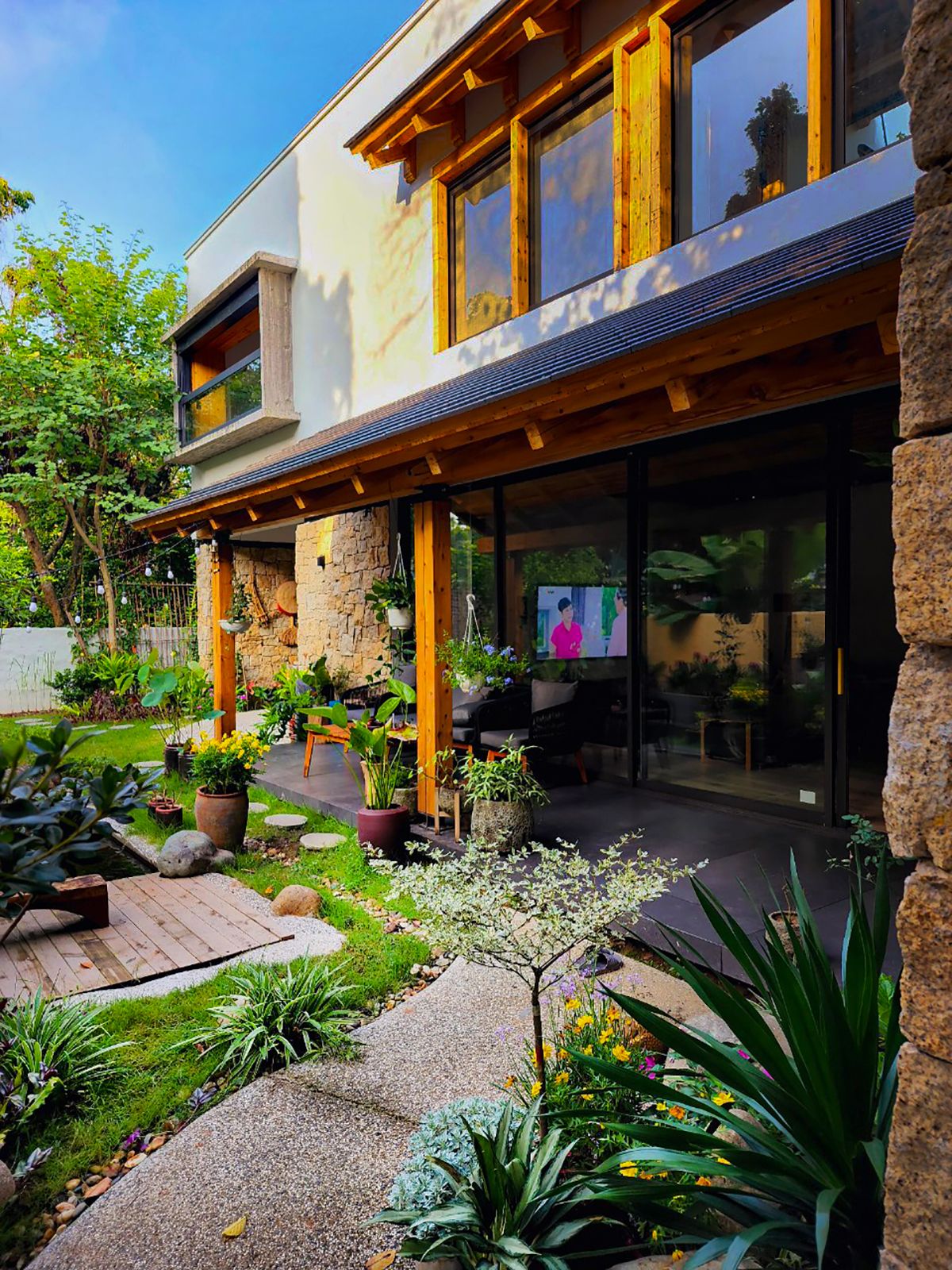 绿意盎然的家庭乐园 | HOH 建筑与 construction-25