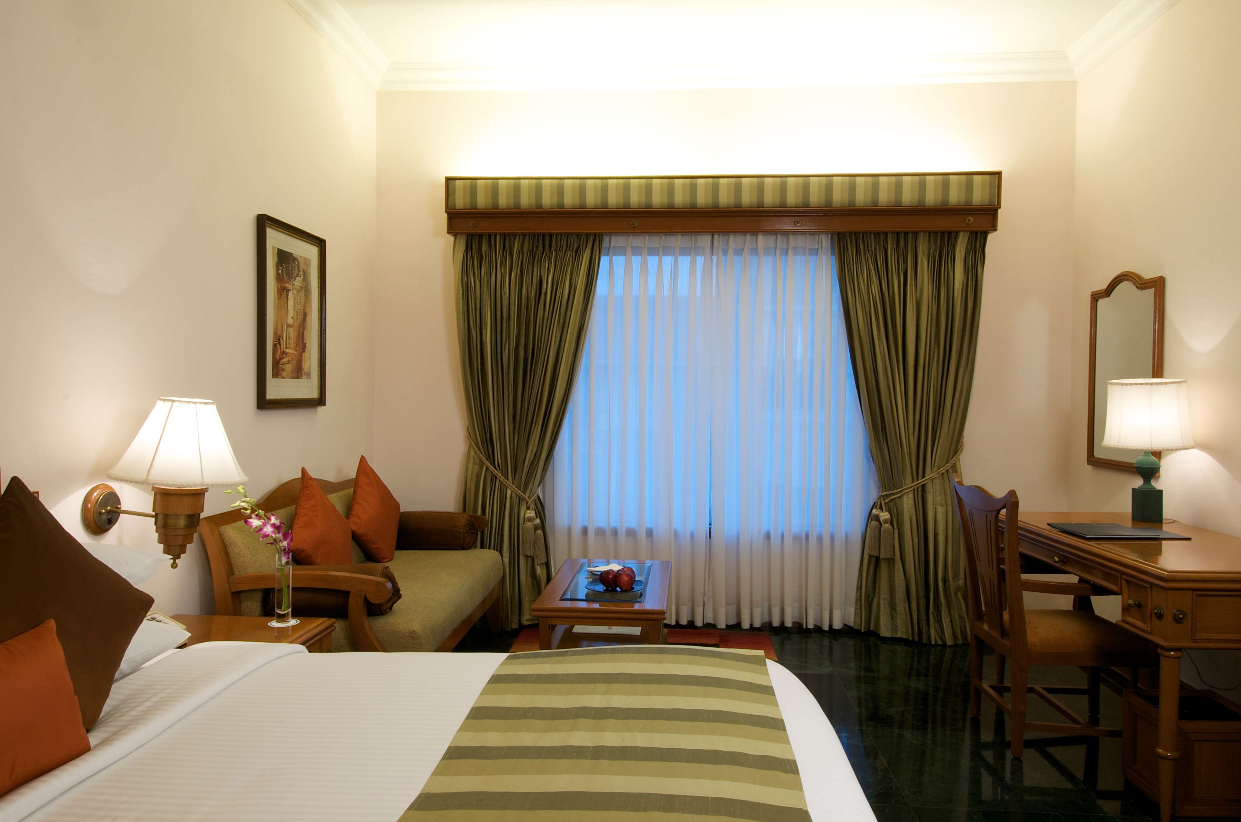 The Gateway Hotel Ummed Ahmedabad-16