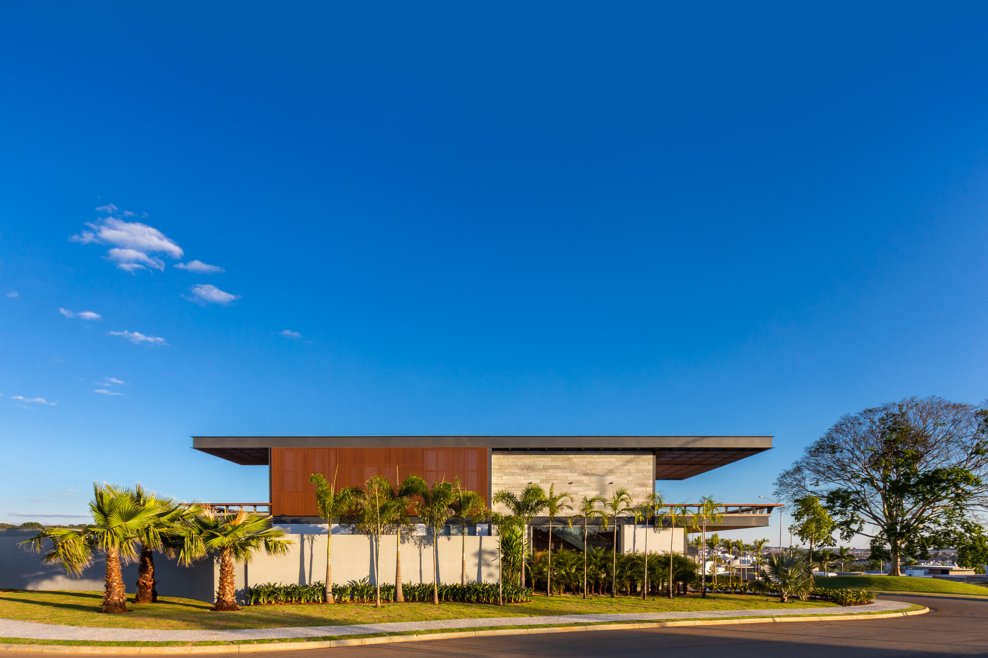 LM 住宅丨巴西米纳斯吉拉斯丨João de Barro Arquitetura-23