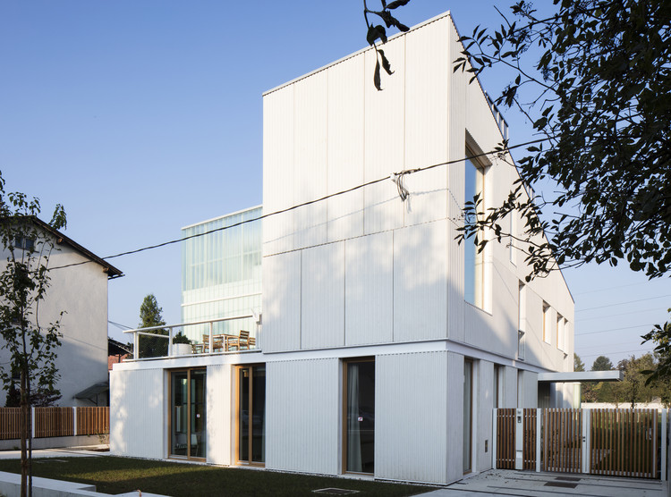 母亲之家·郊区中的温暖庇护所-21