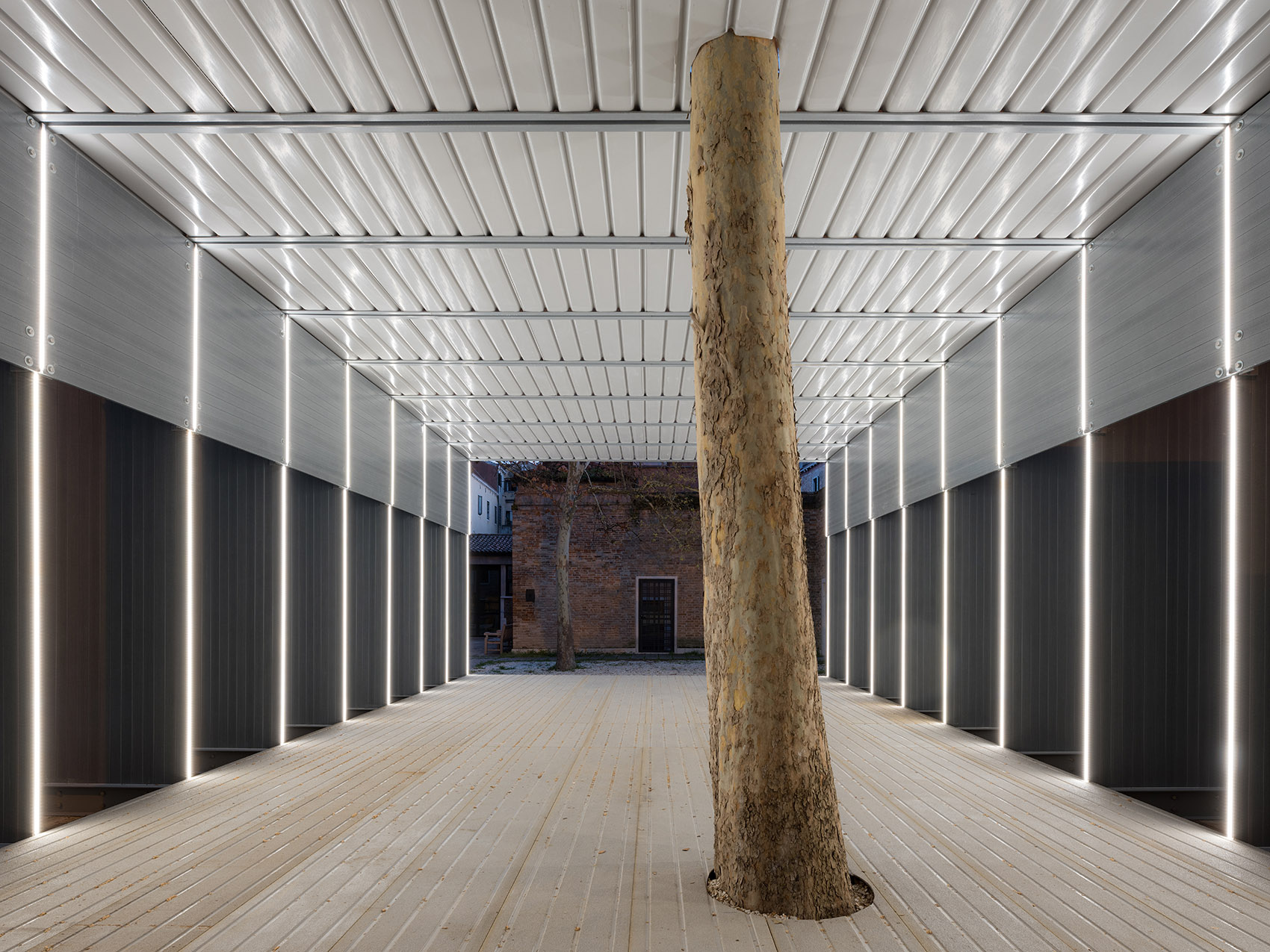 LightMotiv展亭，意大利威尼斯 / Davide Del Sante 和 Damiano Mazzocchini -25