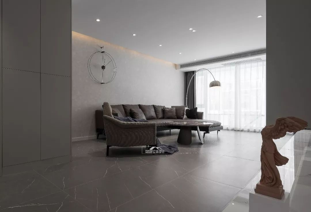 星瀚设计打造极简风别墅-16