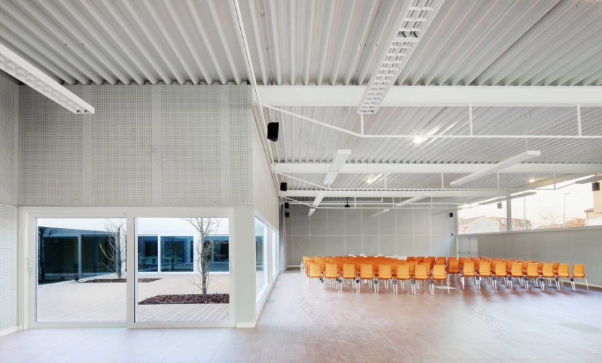 西班牙零排放休闲中心-21