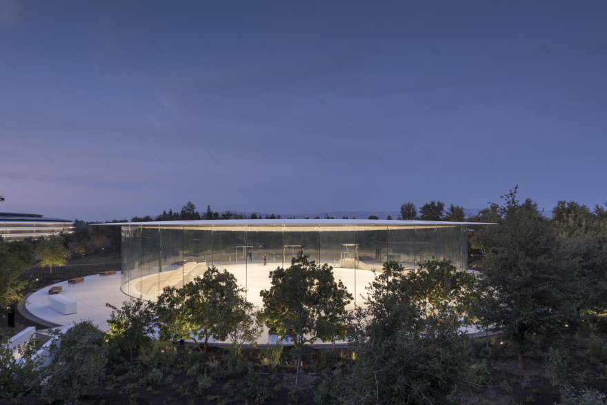 苹果公园 · 室内设计的人与自然和谐共生-16