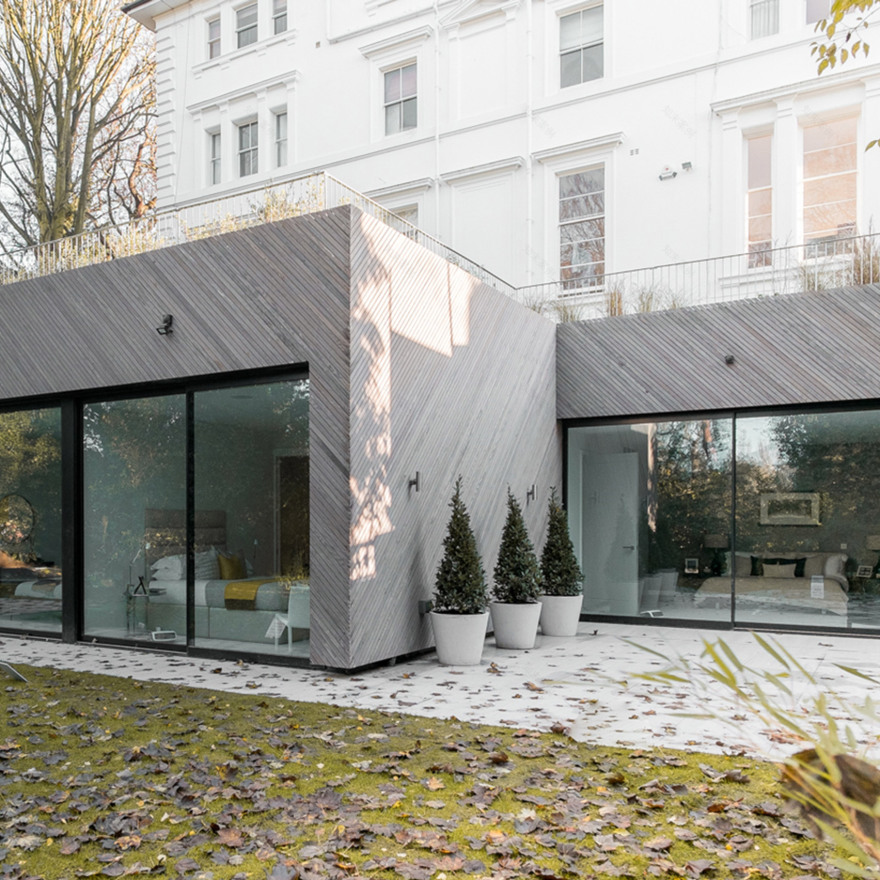 10 parasitic dwellings that cling to other buildings-33