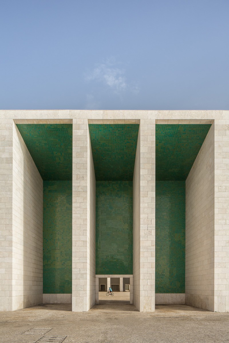 葡萄牙国家馆 | Siza 的混凝土屋顶奇迹-16