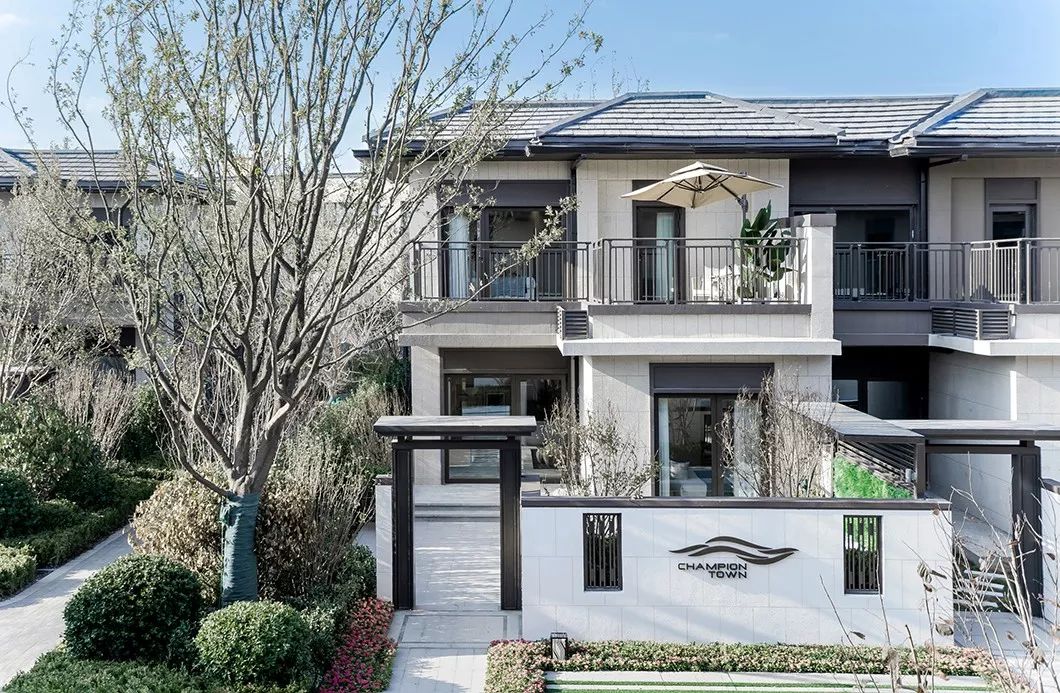 威海雅居乐冠军体育小镇 | 李益中空间设计诠释东方美学-3