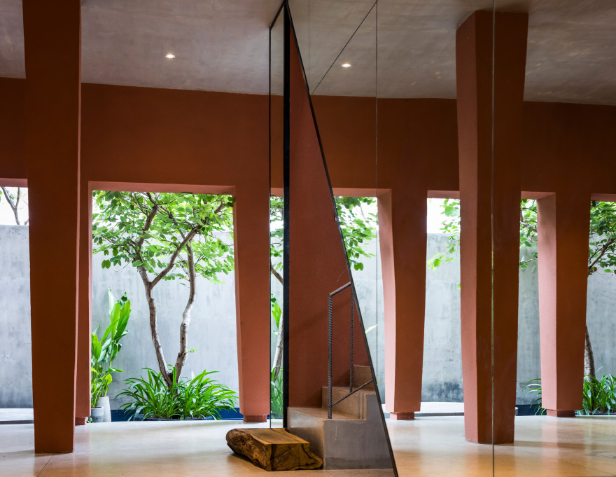 越南 Red Cave 健身瑜伽私宅,几何元素与传统建筑融合-15