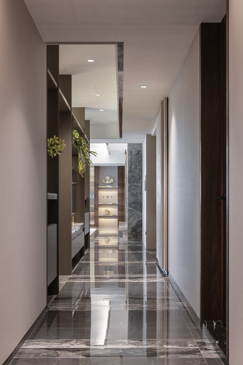 金属元素融入的雍恬雅逸邸设计-6