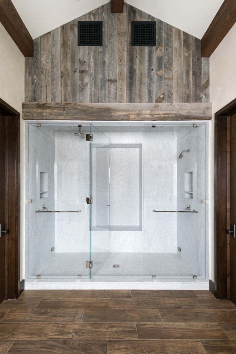 Mountain modern luxury home inspired by gorgeous Wyoming landscape-15