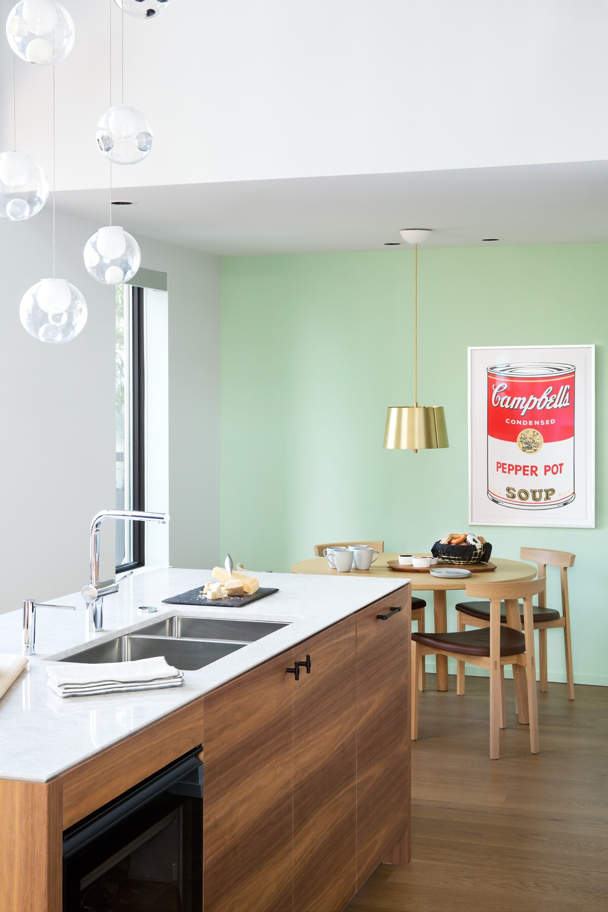 温哥华工业风公寓 | 打造开放空间,强调运动主题-13