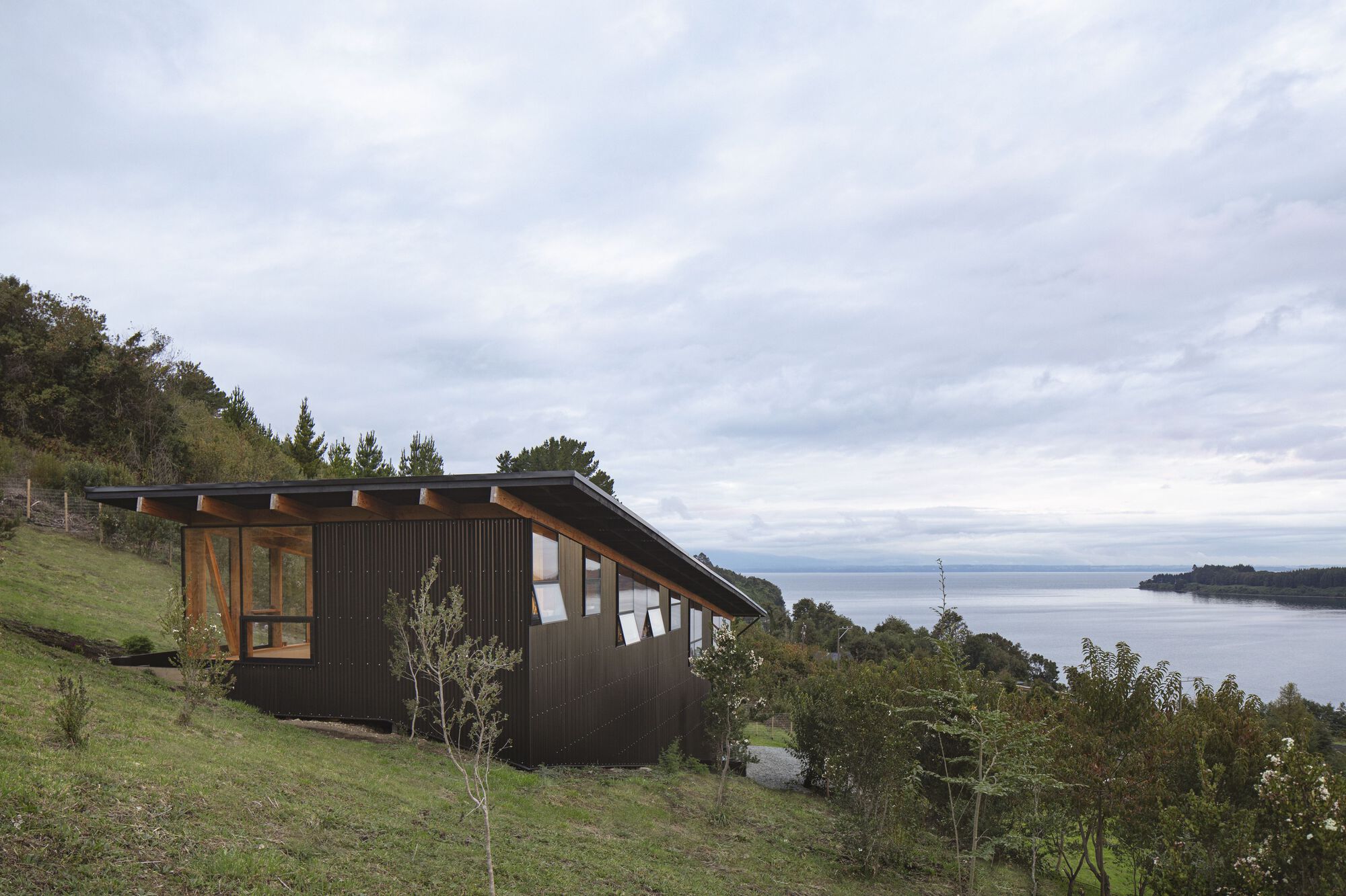 克夫拉达本田之家丨智利丨Abarca Palma Arquitectos-15