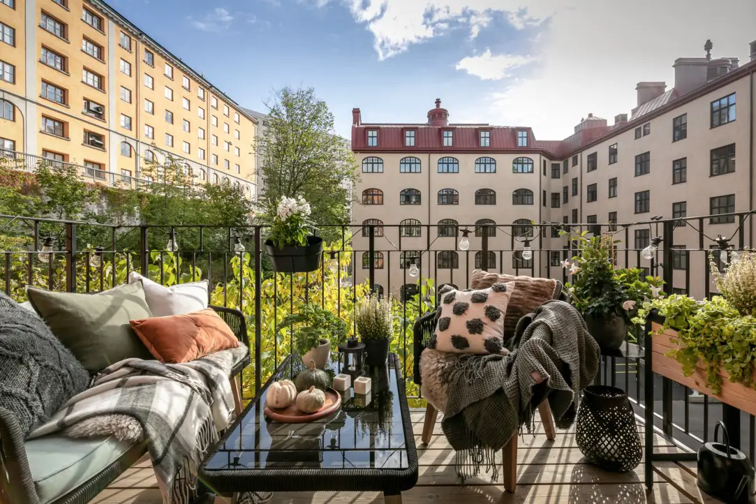 斯德哥尔摩蓝色古典公寓设计-14