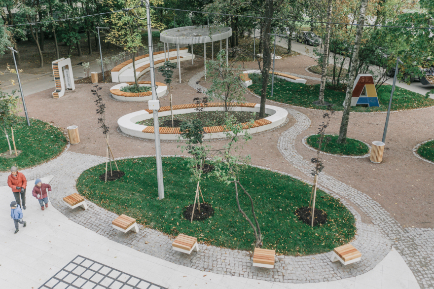 广场 (Garden Square for Friends Library)-26