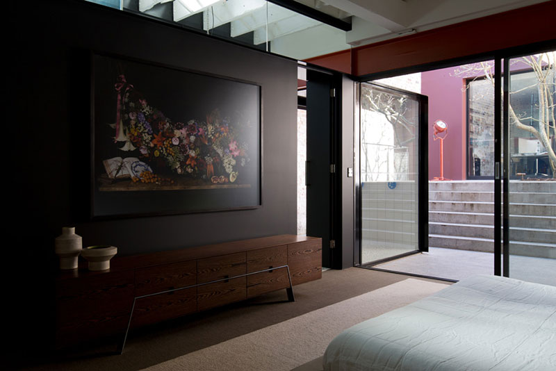 工业仓库改造为现代住宅空间-12