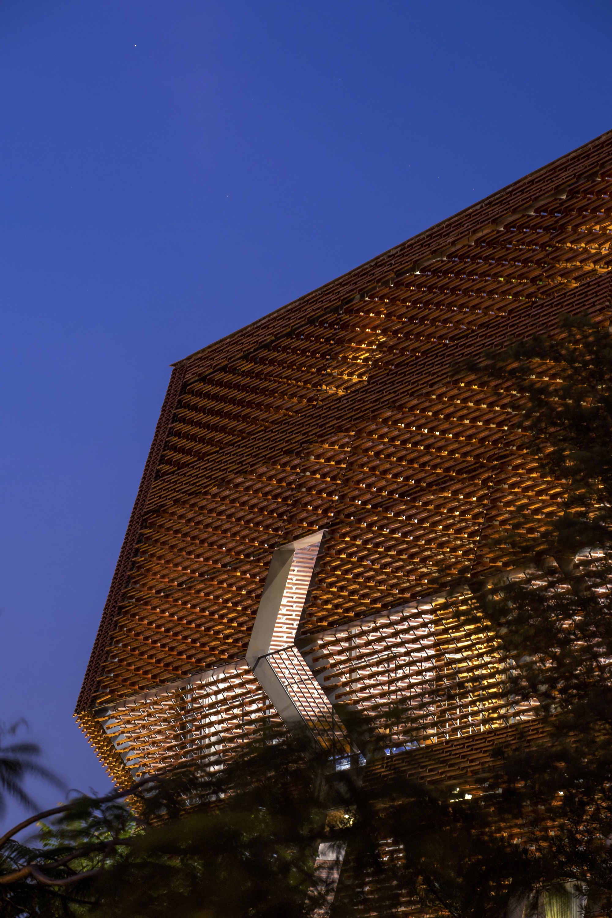 瓦片雀巢屋丨越南丨H&P Architects-49