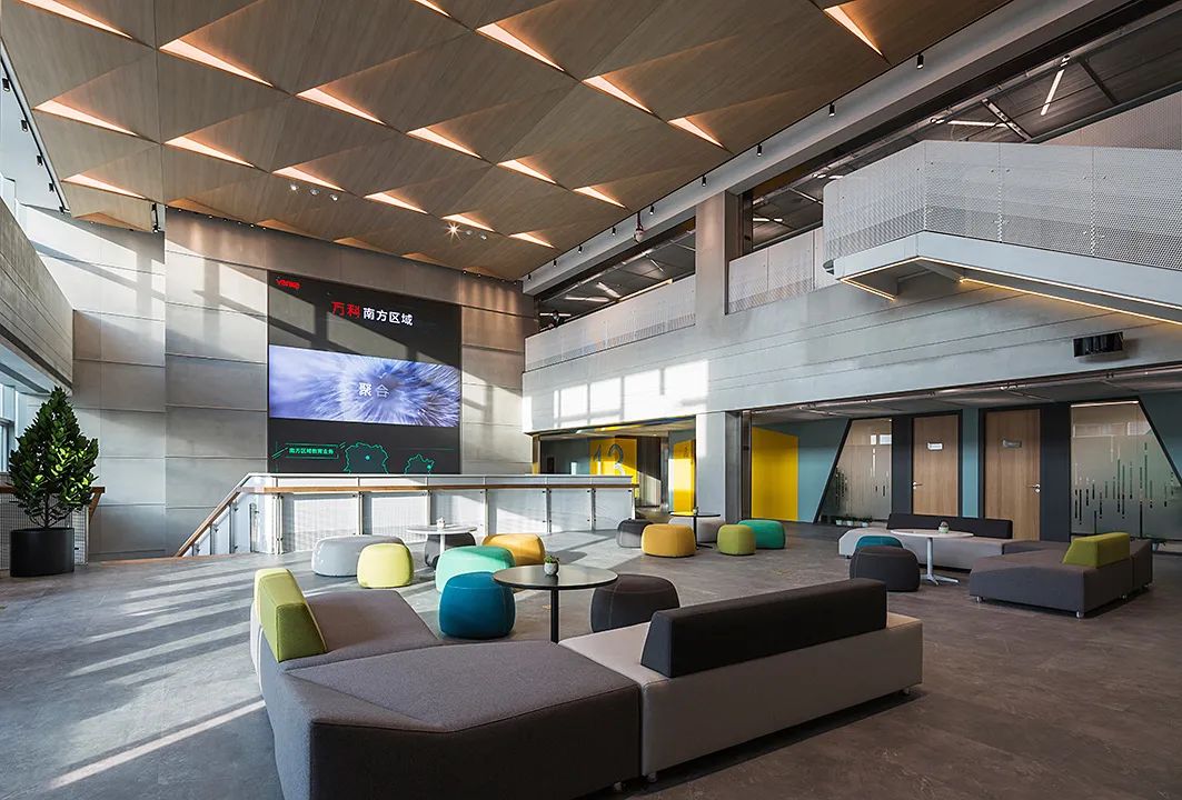 万科深圳总部 · 开放创新办公空间的典范丨中国深圳丨九唐设计集团-13