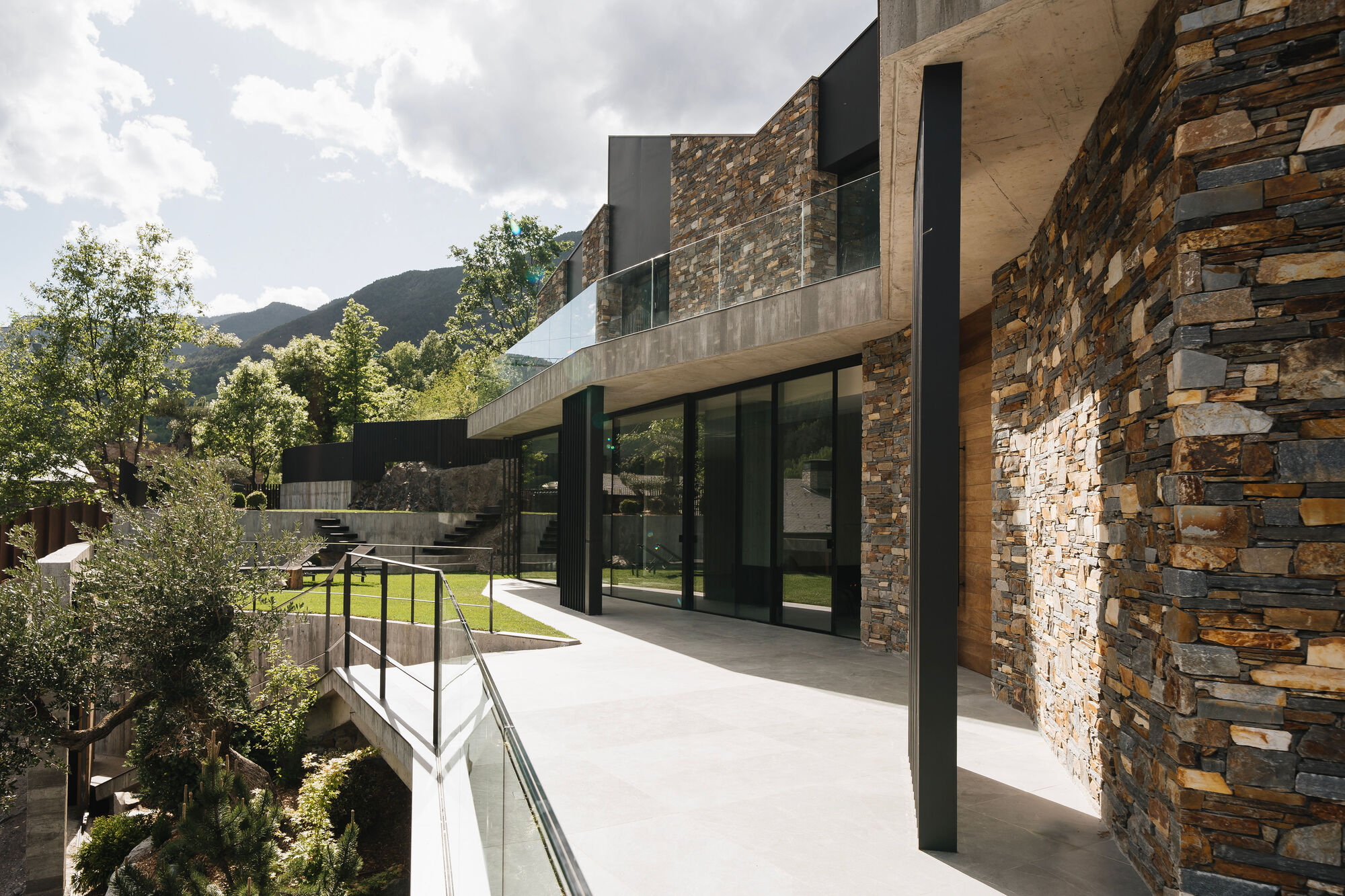 丨安道尔马萨纳丨Architecture MR-31