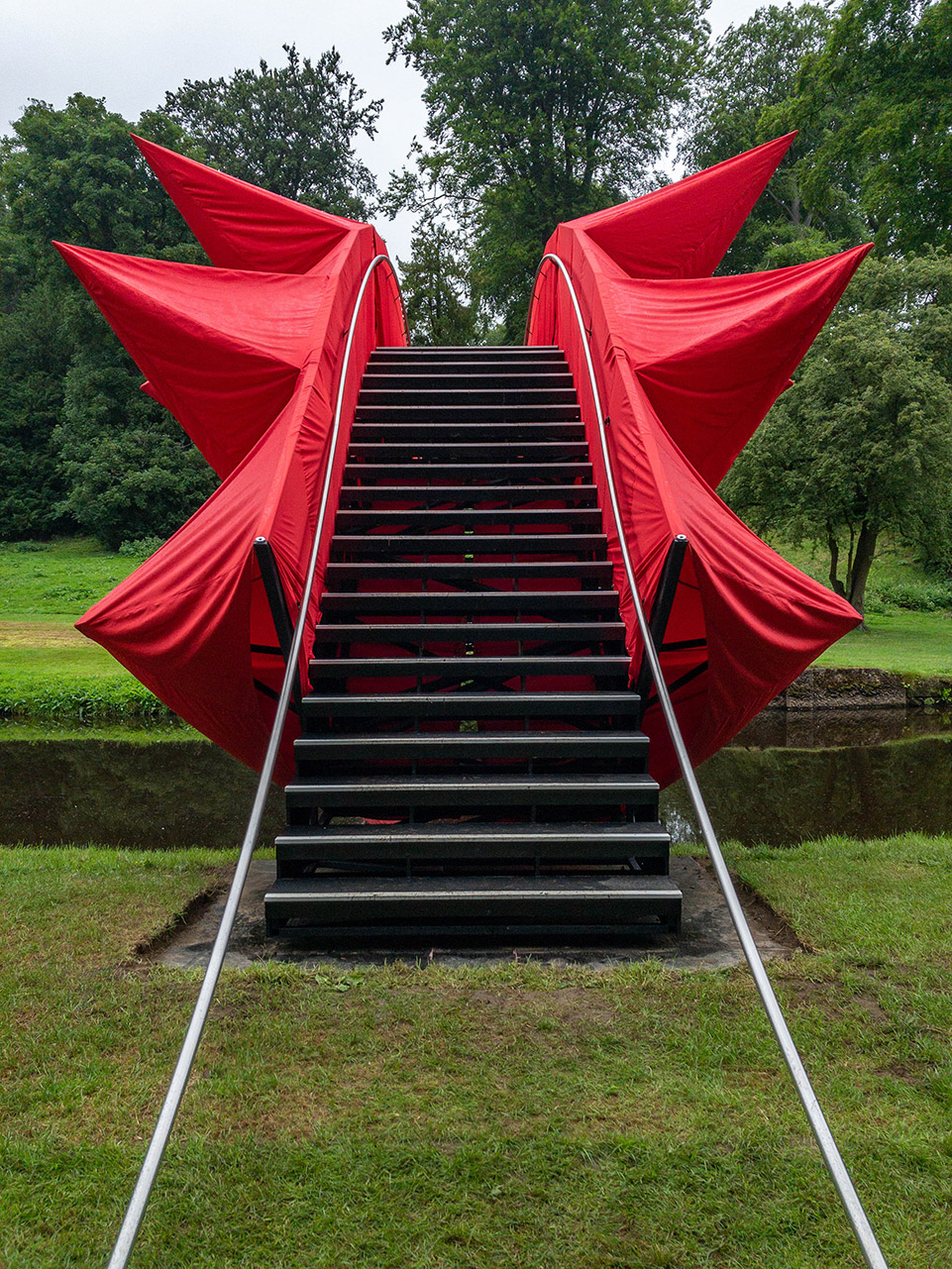 “连接”装置丨英国约克丨Steve Messam-45